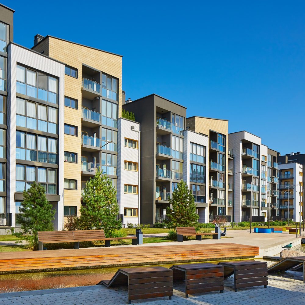 New,Modern,Block,Of,Flats,In,Green,Area.,Residential,Apartment